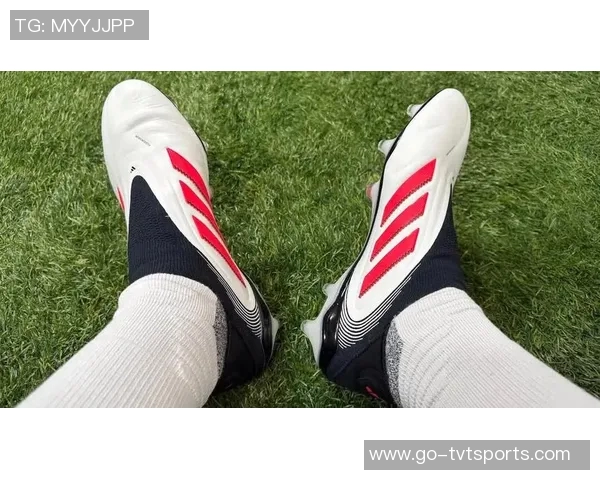 探索copa足球鞋的魅力与性能提升你的球场表现与自信 探索copa足球鞋的魅力与性能提升你的球场表现与自信